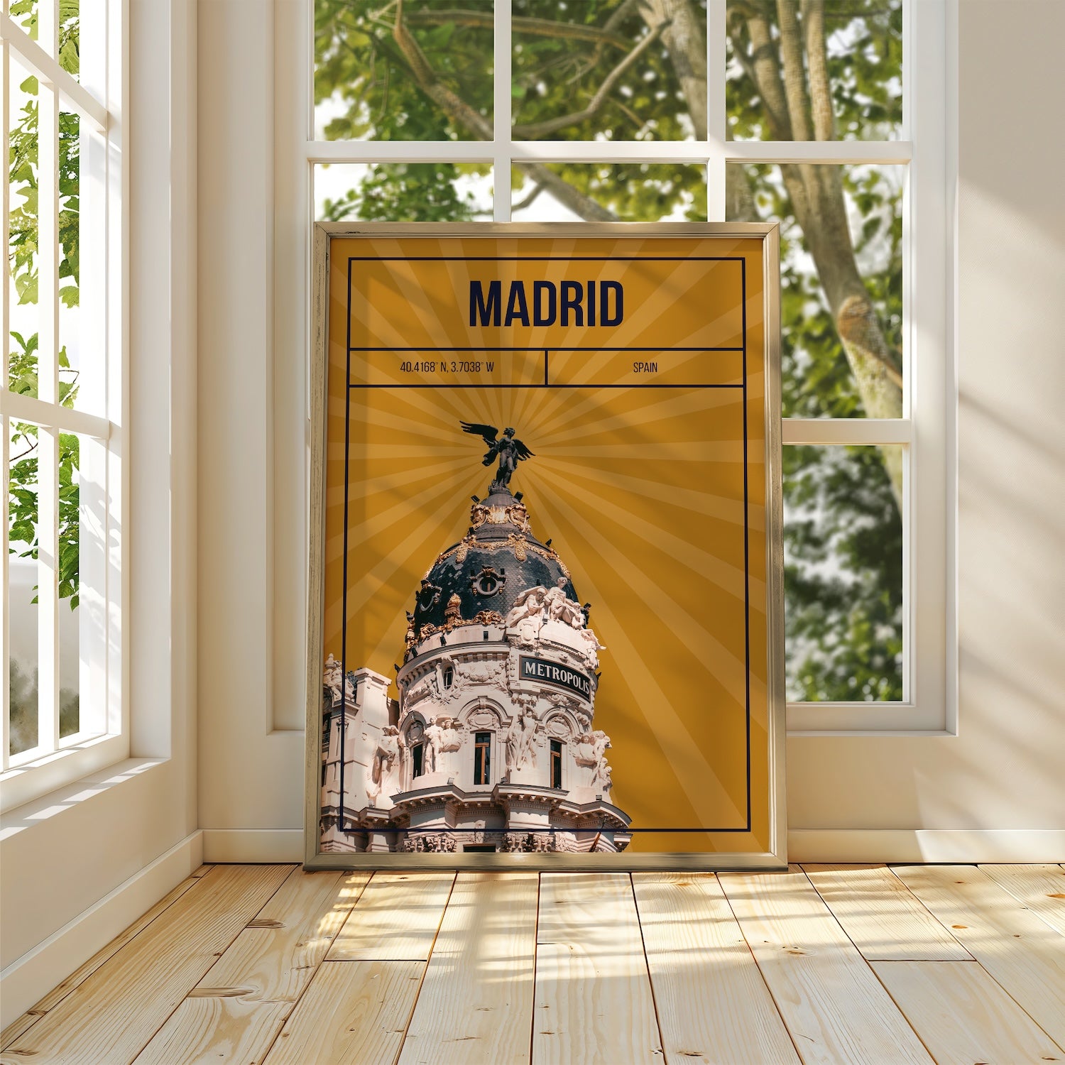 Madrid Edificio Metrópolis Art Print | MMart